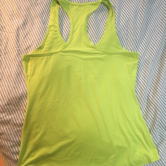 Athleta Racerback Chi Tank in Sour Apple - Picture 3 of 4